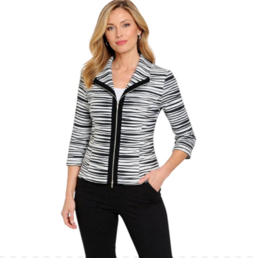 Frank Lyman Design Gorgeous Black and White 3/4 Sleeve Jacket/Cardigan